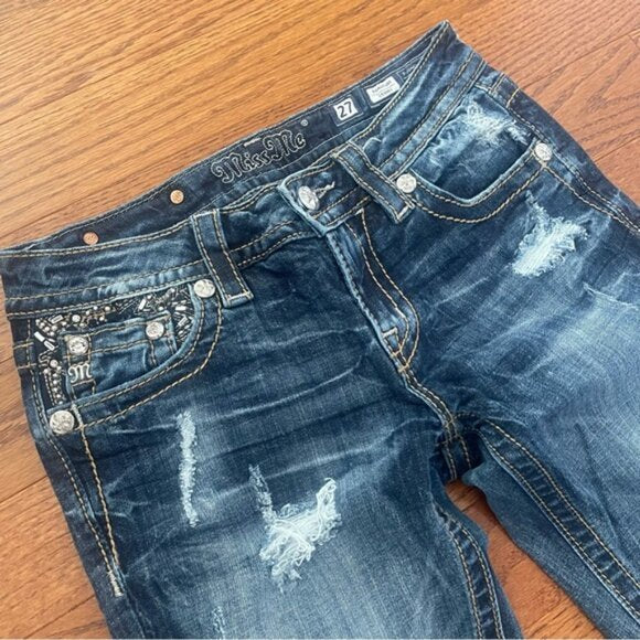 NWOT Miss Me Signature Skinny Jeans 27