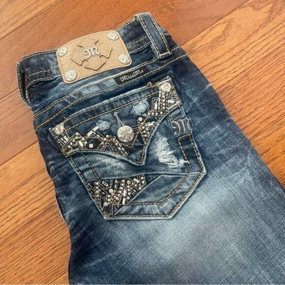 NWOT Miss Me Signature Skinny Jeans 27